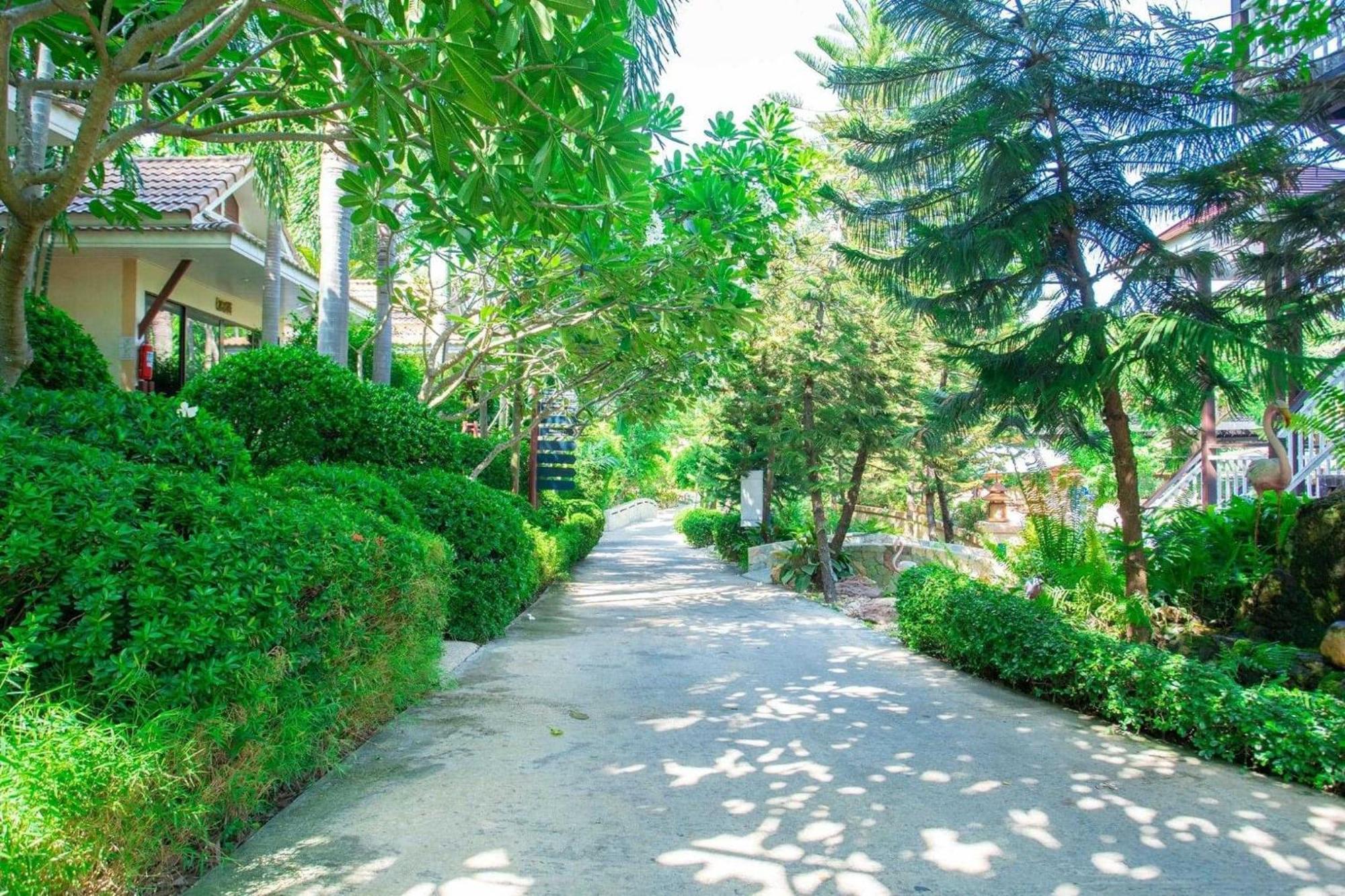 Chawalun Resort Don Tum Extérieur photo